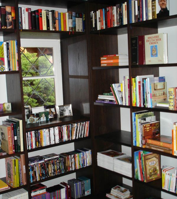 Grunw Bücherwände_13