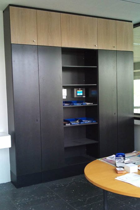 StLandolin_Hausmeisterschrank